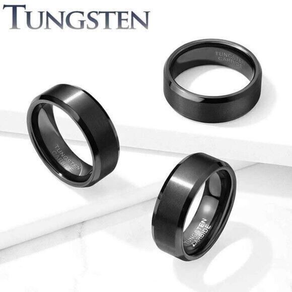 New brushed center stepped edges tungsten carbide ring size 12 - Picture 2 of 2